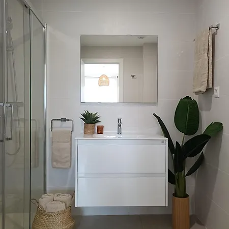 Casa Esquina * إِستيبونا